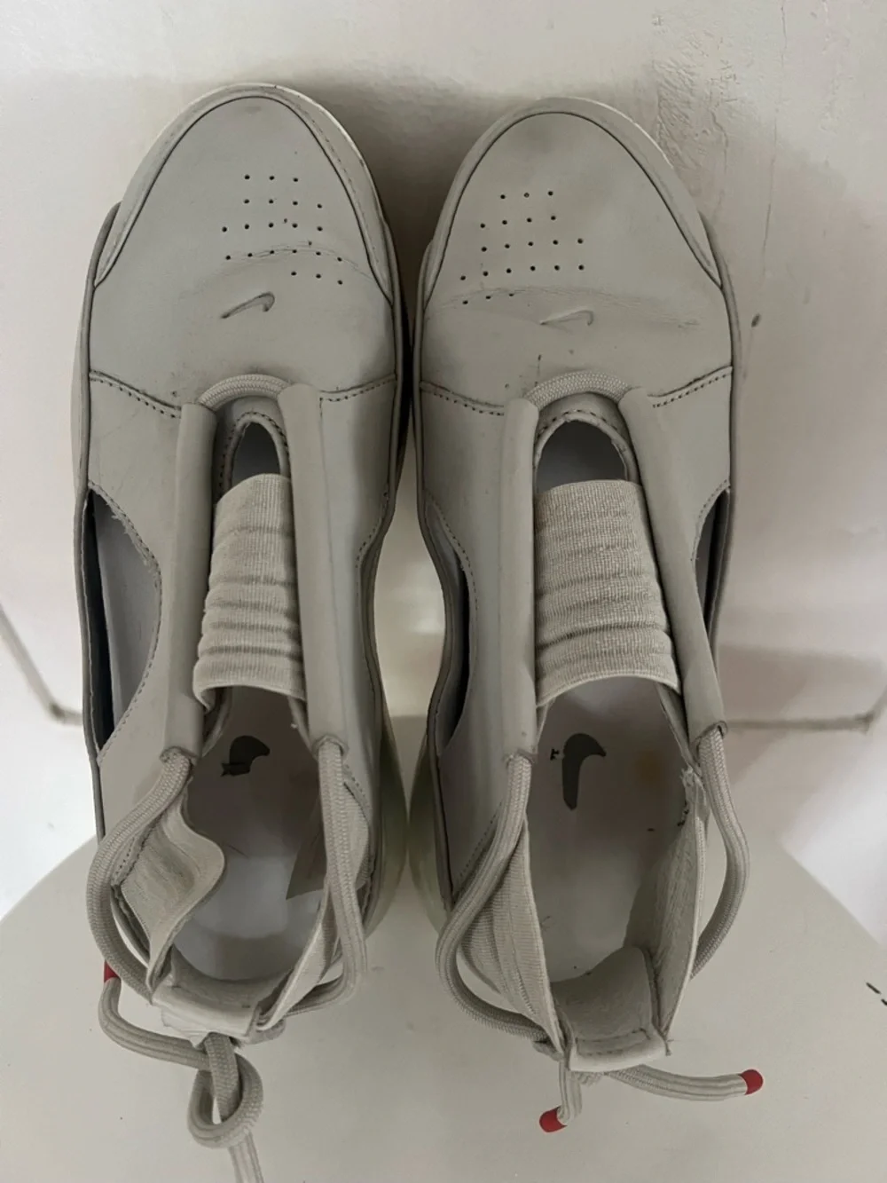 Nike Wmns Air Max FF 720 SIZE 7.